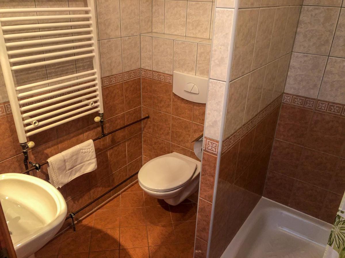 Privat U Babky Apartman Sebesér Kültér fotó
